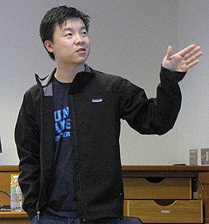 Kevin Wang of Microsoft visited the U of I on April 9 to talk about Technology Education and Literacy in Schools (TEALS), a nonprofit group he founded.