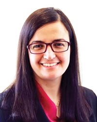 Headshot of Illinois CS professor Ruby Tahboub.